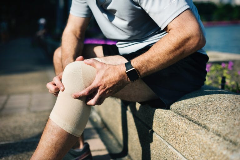 Knee misalignment symptoms discount